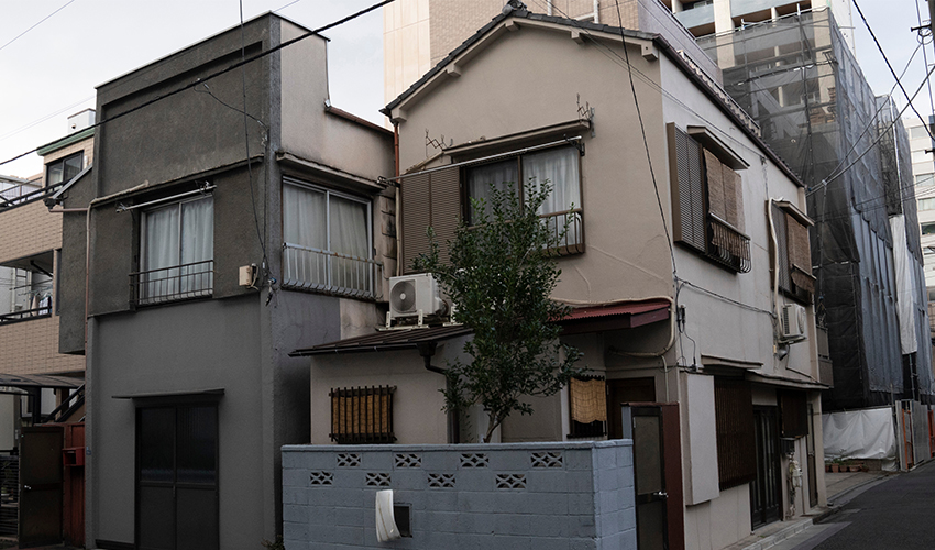 1. 富山市にお住まいのN様が、「兄が実家を相続すると主張したが、兄弟が納得できる遺産分割ができた事例」